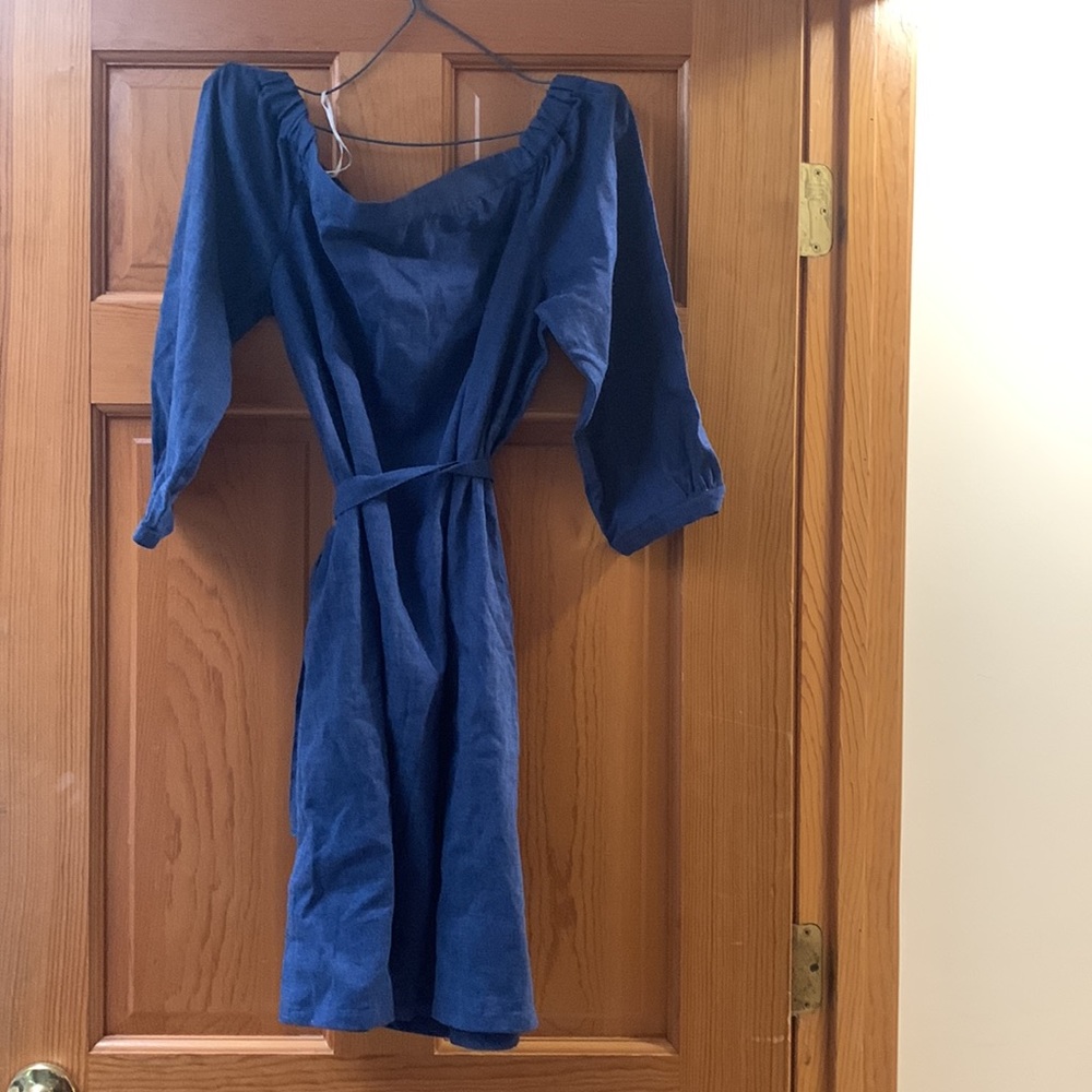 Ann Taylor Dress - Size 8 - Picture 2 of 4